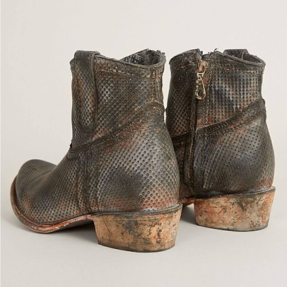 Corral Perforated Leather Ankle Boot Bootie in Tan Chocolate - Size 5 NWT NWOB - Picture 2 of 11